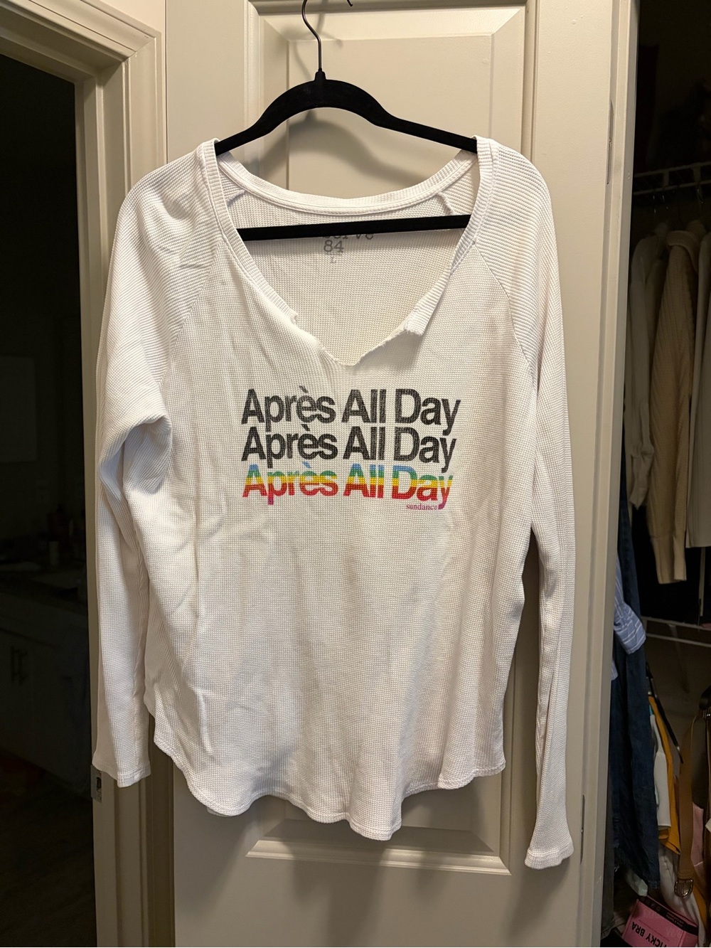 Sundance White 'Après All Day' Long Sleeve Graphic Tee